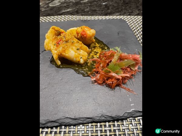 位於銅鑼灣的「本命」鐵板燒，一早預約好，人少少坐得好舒服，一...