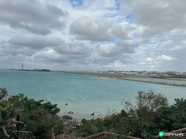 沖繩那霸的龍神之湯，泡喺溫暖的溫泉之中，chill嘅海風輕輕...
