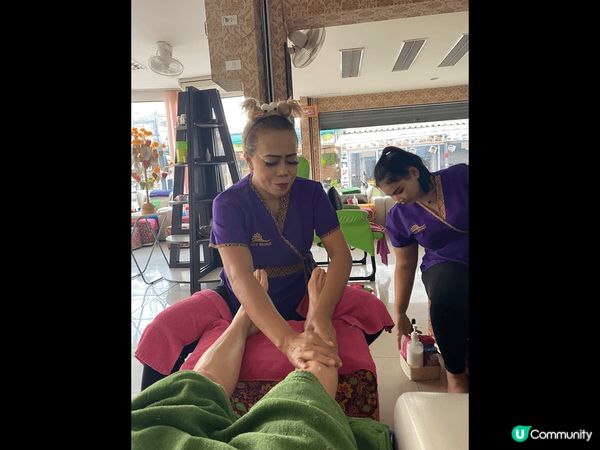 第一次到泰國布吉，首先有golf車接送我地到villa連行李...