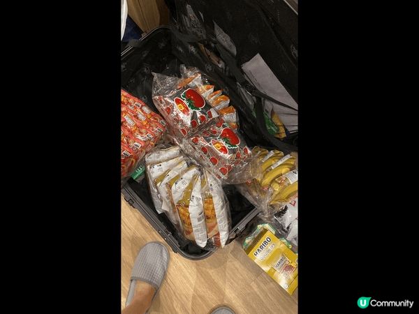 第一次到泰國布吉，首先有golf車接送我地到villa連行李...