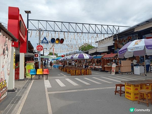 在泰國芭堤雅，我從酒店出發，駕駛電單車前往春武里新景點日本都...