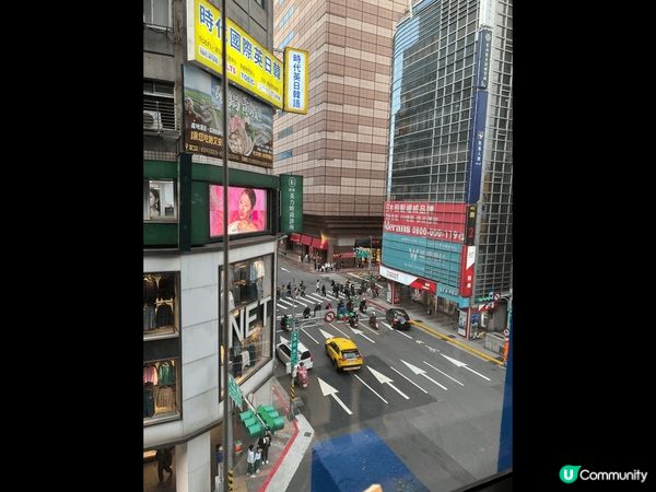 位於台北車站的新酒店——正旅館藍，地理位置十分方便，5分鐘內...