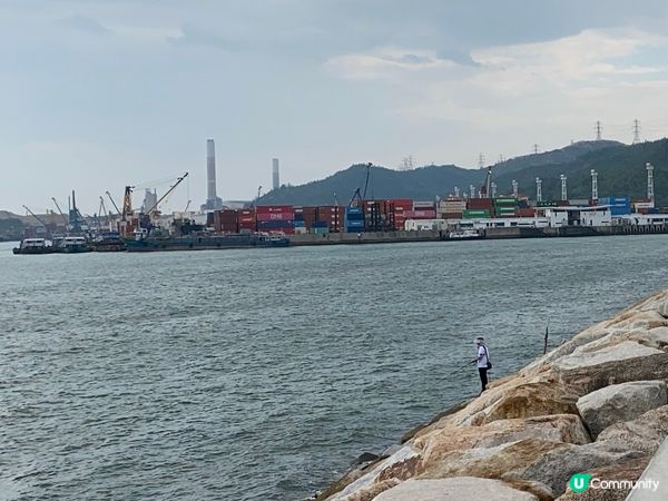 今日10月1日紅假冇野做, 唔想出街同人迫🙂‍↔️