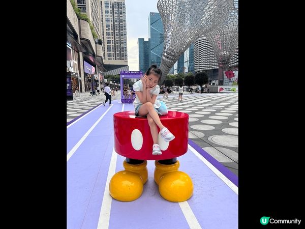深圳?卓悅中心真係好多打卡?靚位，商場又大又好行，鍾意夾公仔...