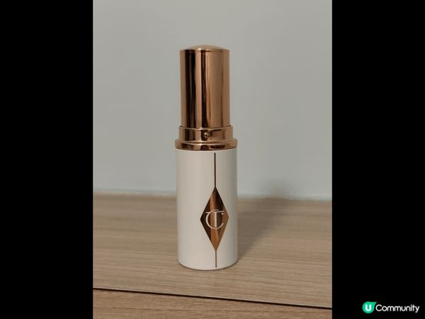 Charlotte Tilbury新推出的裸妝魔法捧