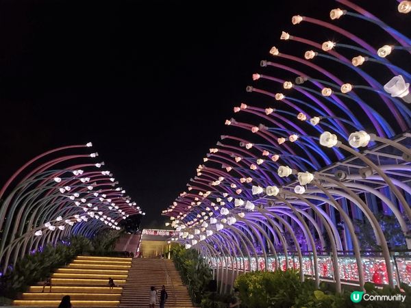 新加坡美景：環球影城，天空樹，室內瀑布，聖淘沙，值得一遊