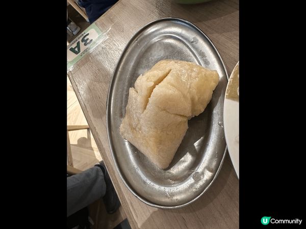 銀杏冰室由非牟利機構打理。店內所有員工都超過60歲以上，佢哋...