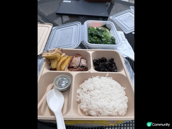 九龍站美心，和好朋友歡聚，义燒超好吃，份量又多。