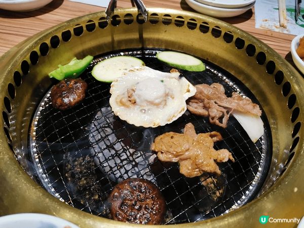 有很多食客都很喜歡韓國燒烤，非常容易烹調，十分惹味。