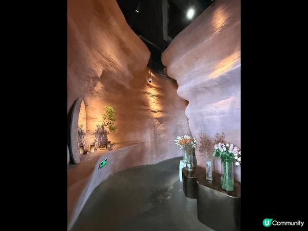 深圳寶安區歡樂港灣商場「遇見花瓣」，打卡一流，食物亦不錯，商...