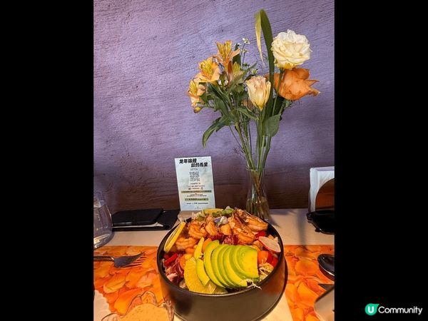 深圳寶安區歡樂港灣商場「遇見花瓣」，打卡一流，食物亦不錯，商...