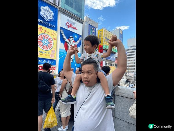 大阪天王寺動物園好適合小朋友去參觀，夜晚嘅道頓堀景色真係好靚...