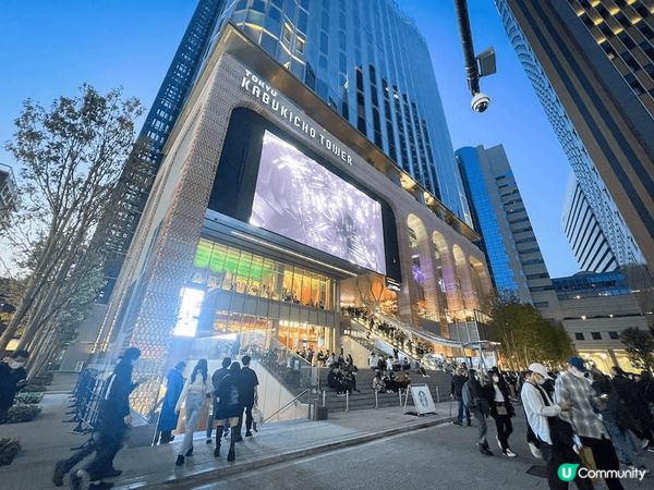 日本各地都有值得一遊的旅遊景點，也有特色美食和必須要去的繁盛...