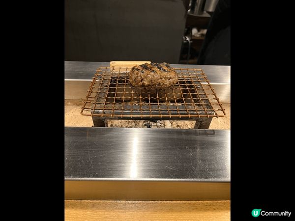 雖然香港都有挽肉と米，但一場黎到東京，都專登預約左東京既挽肉...