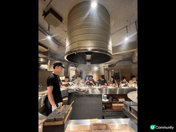 雖然香港都有挽肉と米，但一場黎到東京，都專登預約左東京既挽肉...