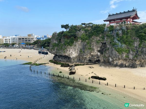 波上宮位於沖繩那霸市，係琉球八社中唯一靠海的神社，係波之上海...