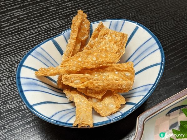 日本的湯葉料理是一種獨特的美食，主要由大豆製成，特別是在豆腐...