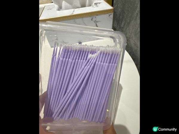 圖一係納米棉花棒，幼身容易抹甩畫出界的眼線。