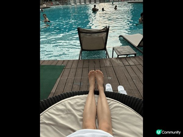 海洋公園萬豪酒店。超級大泳池可以暢遊並且可以看到日落值得一去...