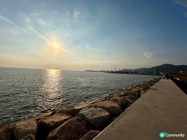 我都係最近先知道香港有一個情侶勝地！就係位於屯門?屯赤公園～...