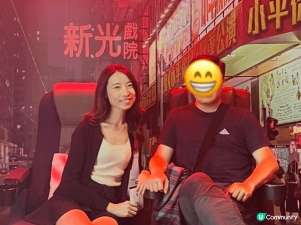 圖一：黃大仙寺廟，中秋彩燈晚會，能夠在夜晚進入寺廟祈福是難得...