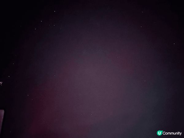 英國家中門前欣賞北極光