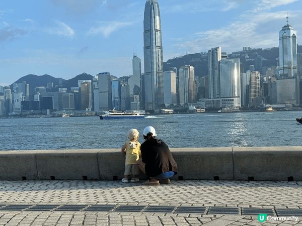 西九文化區的藝術公園是理想的打卡地點，擁有寬敞的草坪和壯麗的...