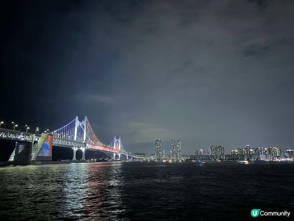 韓國，在釜山感受陽光與海灘，在首爾感受都市的繁華，一樂也。