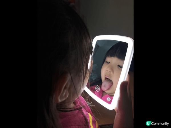 無論何時何地，有可愛的小朋友的地方，都會成為動人美景。