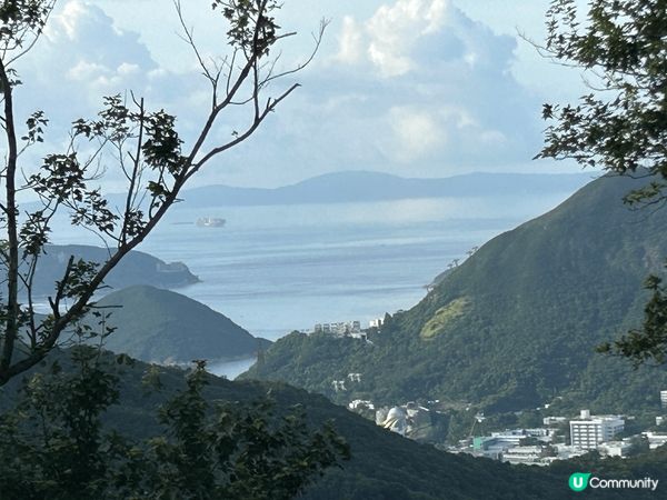 曼谷市中心旅店交通方面近thonglor地鐵站有藍球埸日本浸...