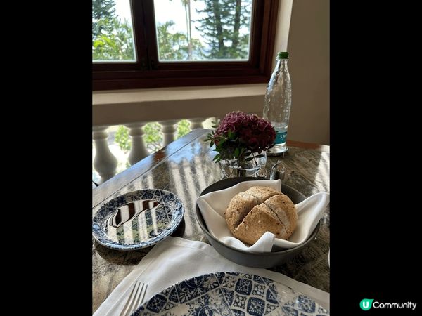 放假終於去左淺水灣The Verandah 露台餐廳，前身係...