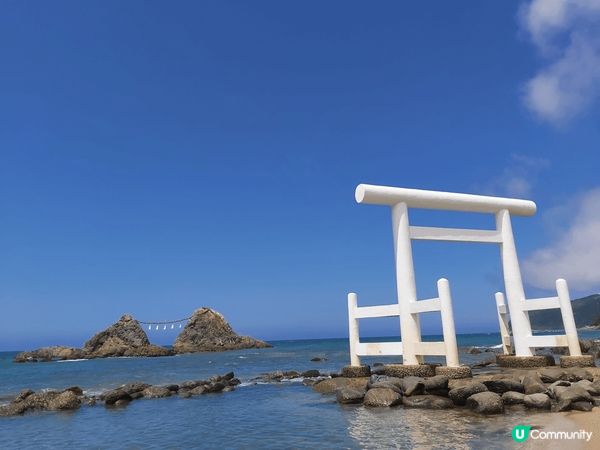 系島的夫妻岩，我是坐公共巴士去的，後來發現原來可以坐直通車去...