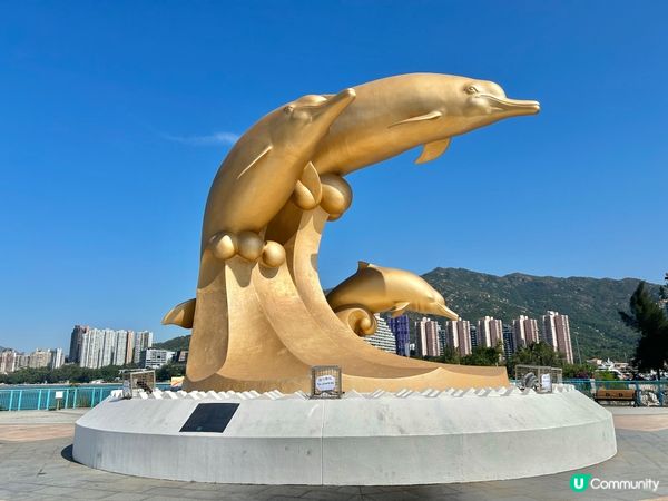 屯門黃金海岸🐬海豚廣場