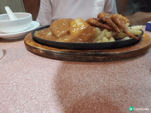 呢間位於順利?的汶萊餐廳，鐵板餐可謂觀塘區第一，未上?已經f...