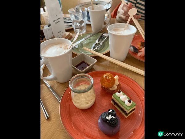 我今次介紹香港自助餐打卡美食 - 旺角康得思酒店的自助午餐！...