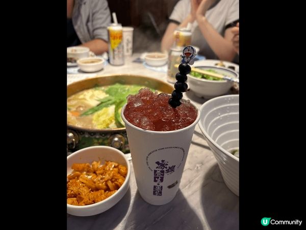 家嫂！食刺身船，之後雞煲，然後打邊爐！小菜任食??特色飲品無...
