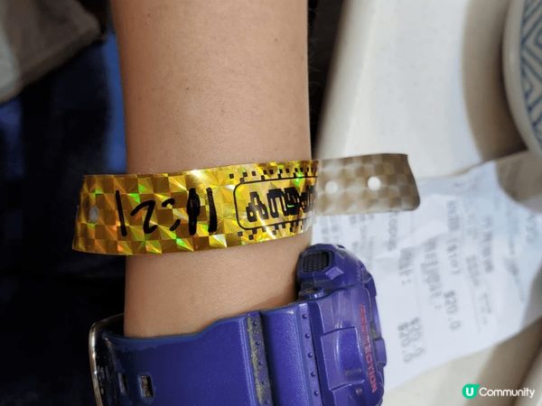 $10任食白粥、油器、豆漿，雖然只得45mins但都能食到飽...