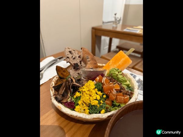 灣仔景星街8號文青地，亦有幾間打卡素食店！慢慢食，身心慢慢享...