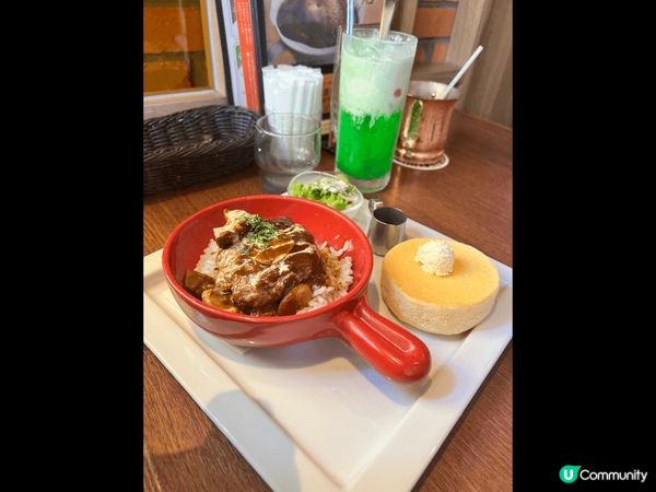 去到日本當然要食pancake啦！原來還有其他驚喜野食，第一...