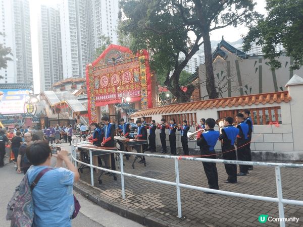 ?大仙?是香火好鼎盛，有求必??宇之一，今年中秋?及???的...