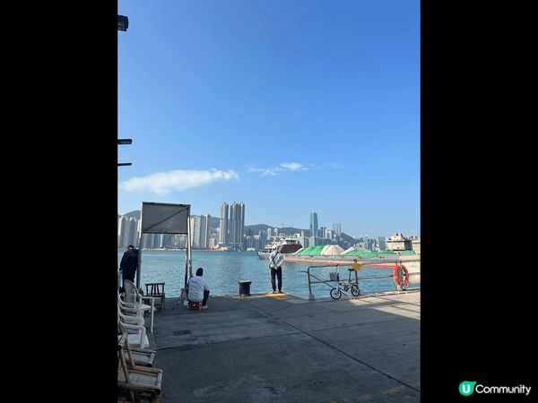 油塘鯉魚門碼頭！ 秋高氣爽，約埋三五知己一起四圍遊，首選油塘...