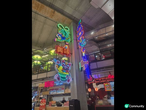 我好喜歡曼谷Emsphere新商場，入到food court...