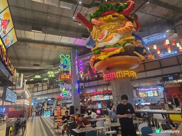 我好喜歡曼谷Emsphere新商場，入到food court...