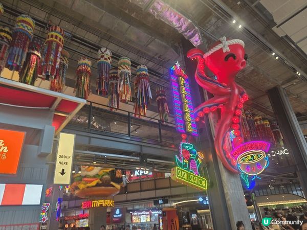 我好喜歡曼谷Emsphere新商場，入到food court...