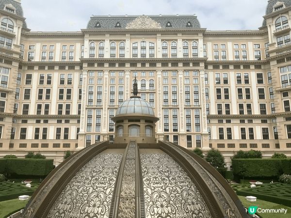 位於澳門?仔的上葡京酒店，可說是內外兼備，古堡式的裝橫，充滿...