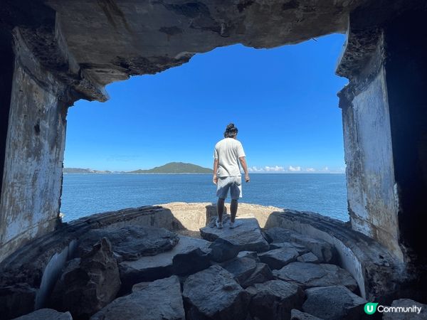 西貢吊鐘洲獨木舟穿洞，沿著壯麗的海岸線探索吊鐘洲的隱秘洞穴和...
