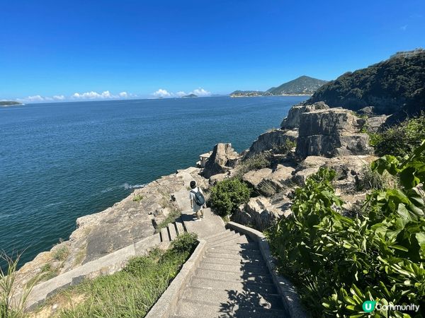 西貢吊鐘洲獨木舟穿洞，沿著壯麗的海岸線探索吊鐘洲的隱秘洞穴和...