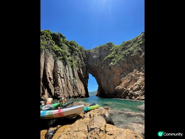 西貢吊鐘洲獨木舟穿洞，沿著壯麗的海岸線探索吊鐘洲的隱秘洞穴和...