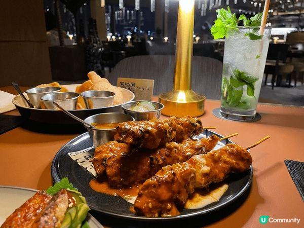 位於香港維港凱悅尚萃酒店入面既一間西餐廳CRUISE Res...