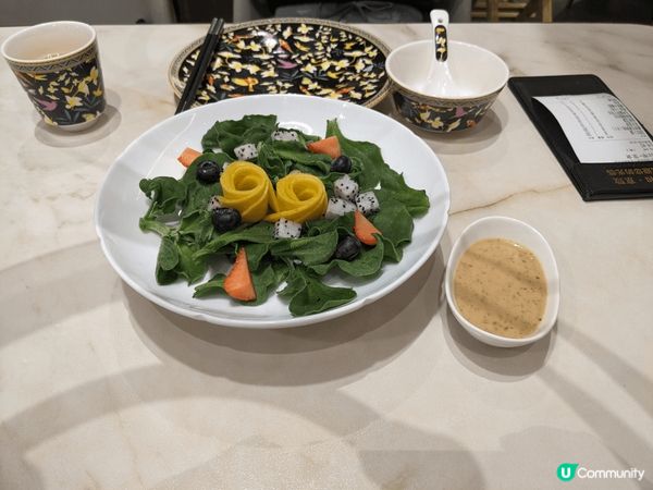 深圳萬象城羲和京致，片皮鴨好好食，麵皮夠薄，仲有八寶盒岩曬打...